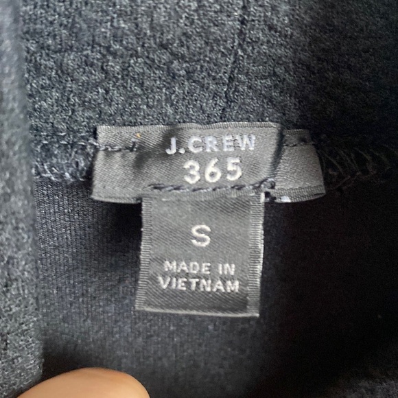 J.Crew 365 Black Crepe Knit Stretch Turtleneck Elbow Drop Sleeve Top -Size Small - Picture 6 of 10